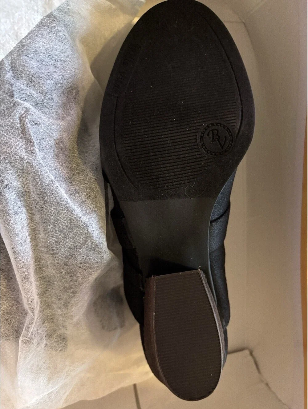 BELLA-VITA  Black Back Strap womens shoes Size 7.5